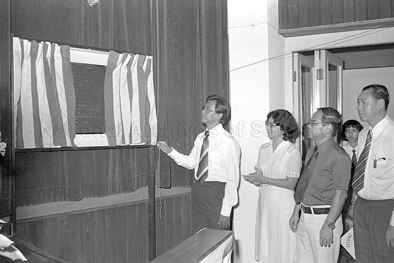 Official opening ceremony of bendemeer secondary school